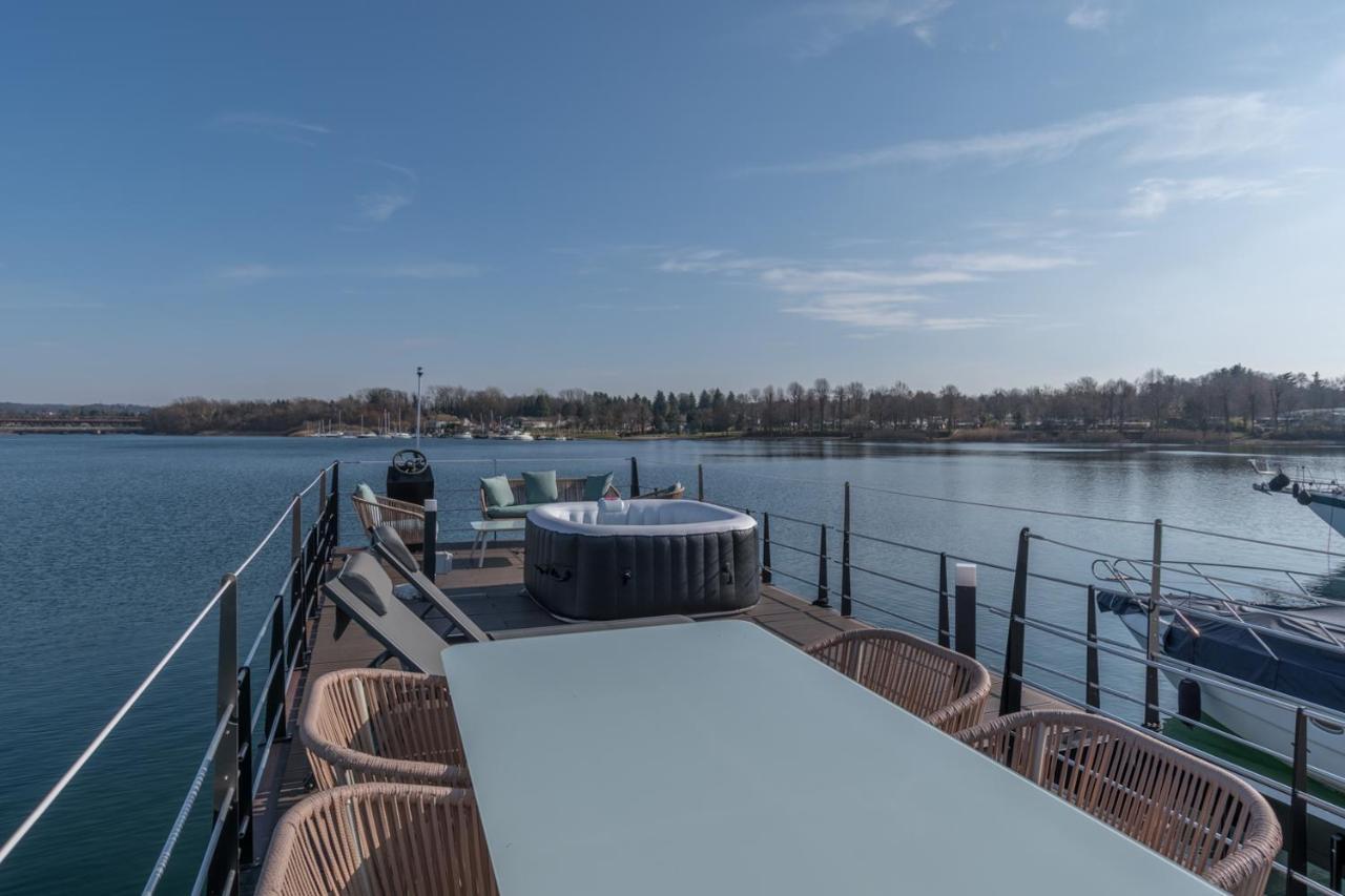 La Dolce Vita House Boat Hotel Lisanza Eksteriør billede